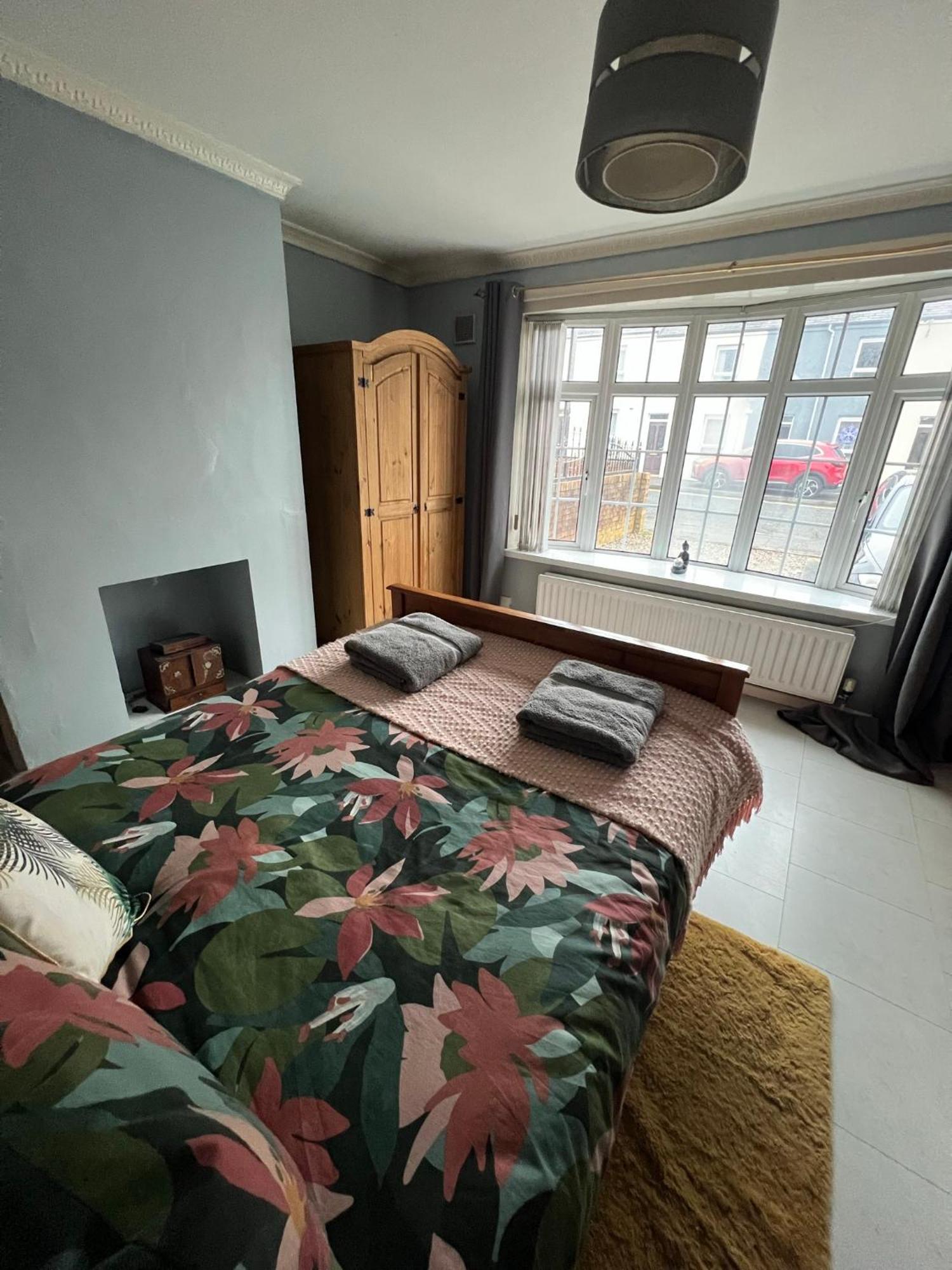 Appartamento House Near To Castlecourt Shopping Belfast Esterno foto