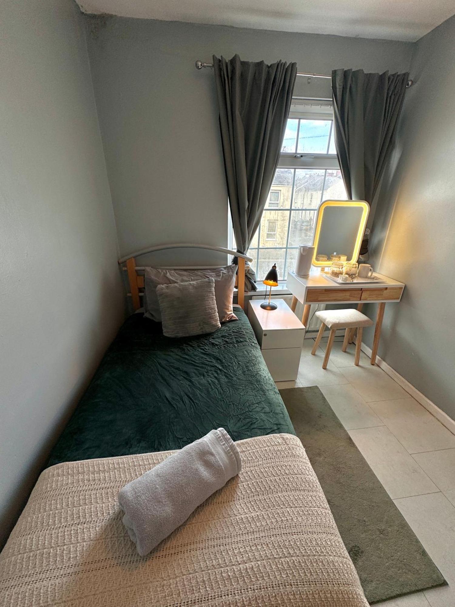 Appartamento House Near To Castlecourt Shopping Belfast Esterno foto